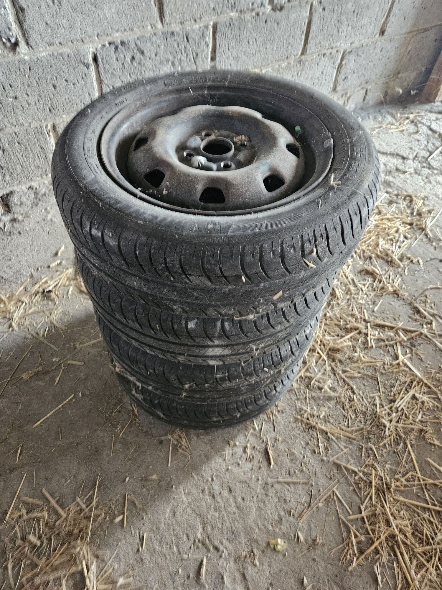 Opony letnie 165/65/r14