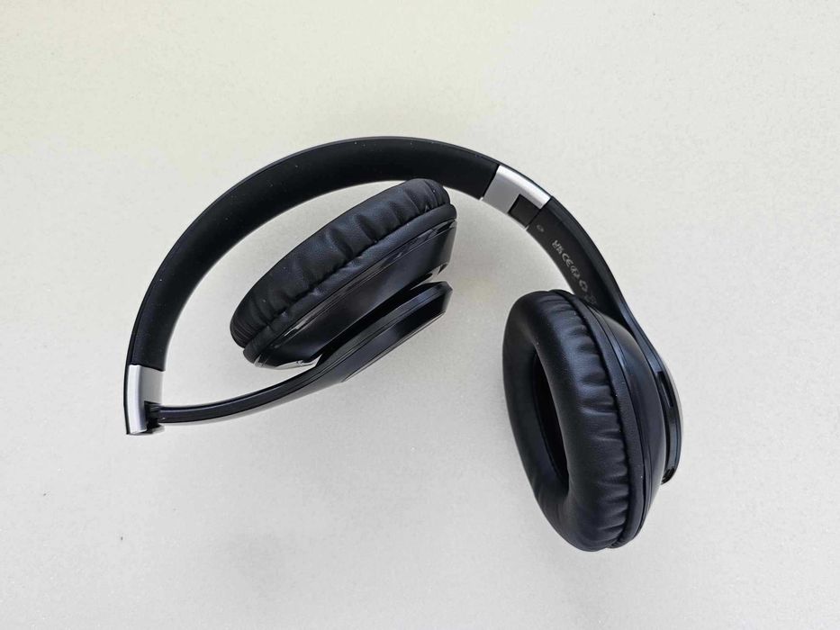 Słuchawki bezprzewodowe nauszne Super Bass 9S, czarne