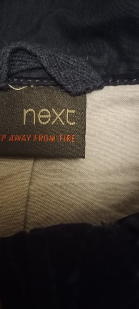 NEXT jesienna kurteczka r. 6-9 M.