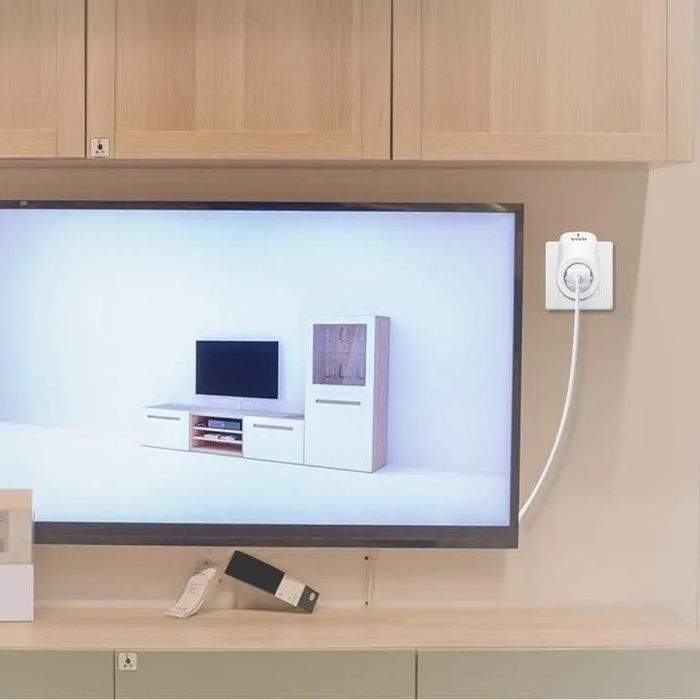 outlet gniazdko tenda sp3 beliwifi białe z wyłącznikiem