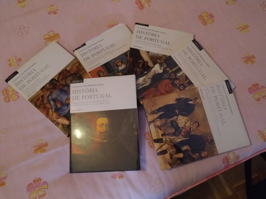 Coleção de Livros sobre a História de Portugal