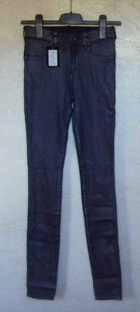 Spodnie damskie jeans czarne metalik roz M