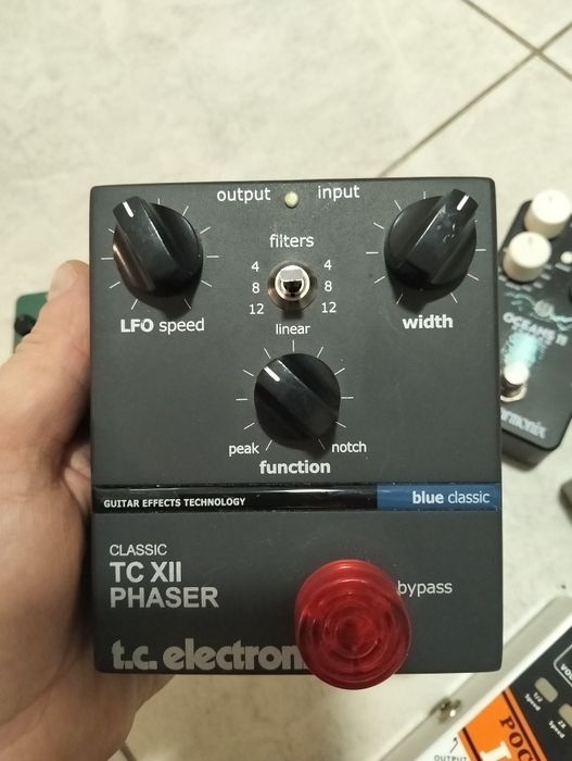 MXR black label chorus, t.c. electronix phaser, ammoon looper
