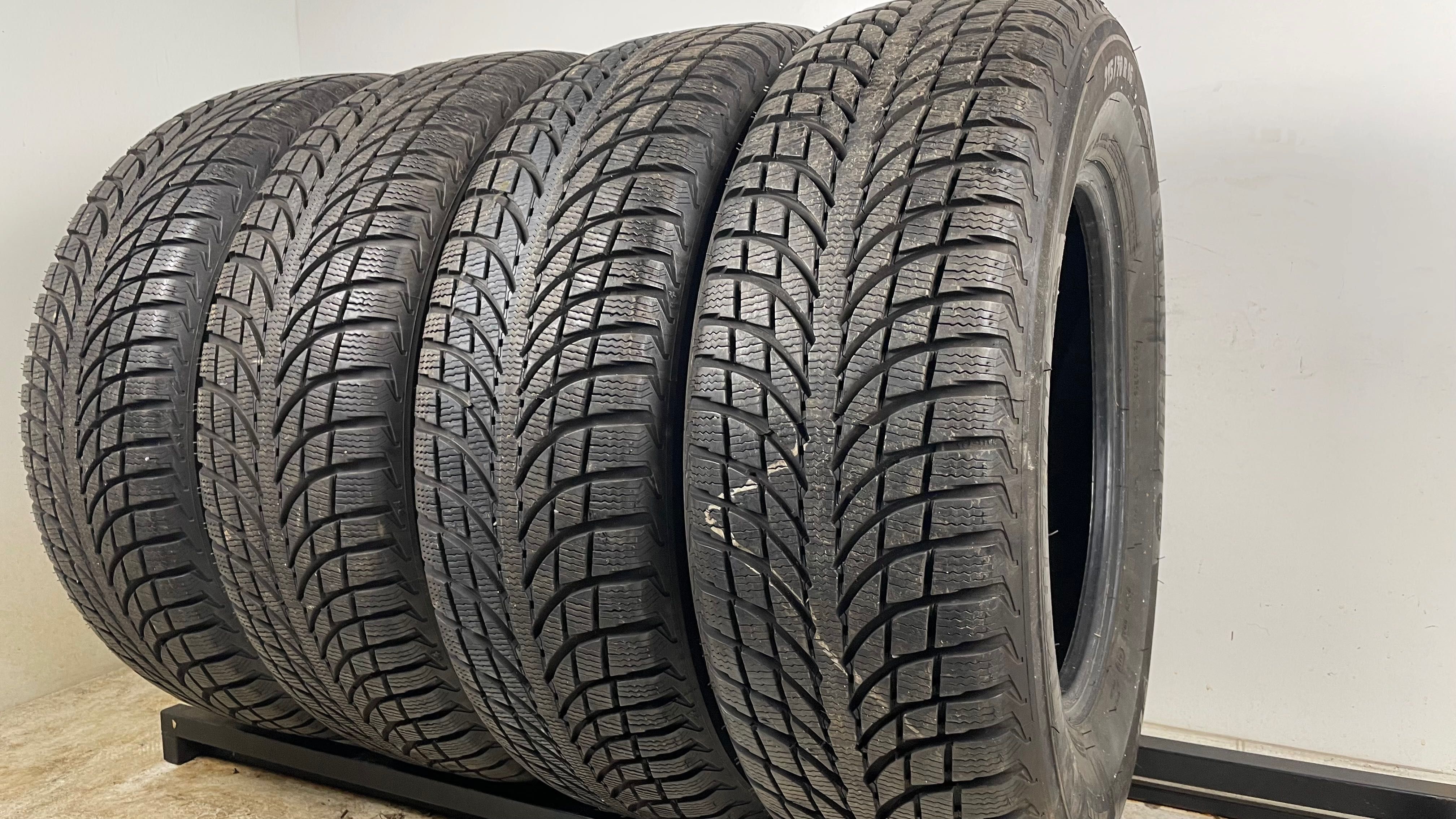 215/70R16 104H Michelin Latitude Alpin La2 23rok 7.5mm KOMPLET