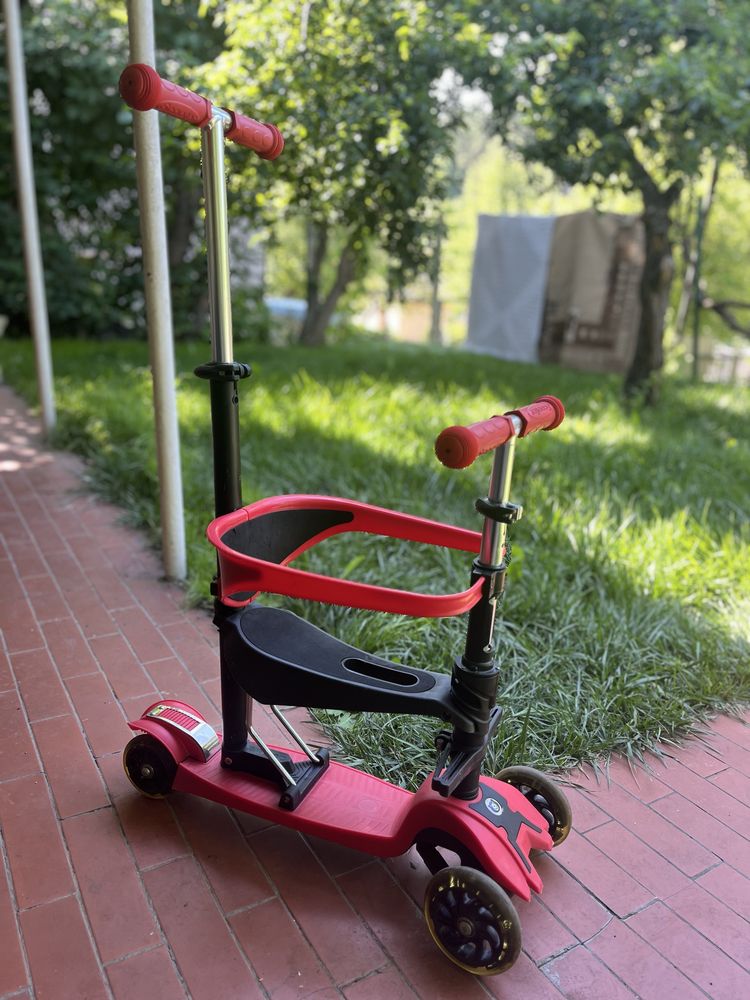 Продам самокат дитячий