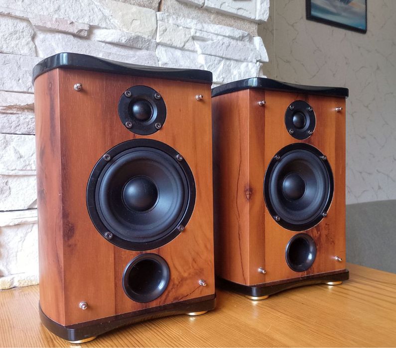 Акустика/колонки 4U N200 ( Bluetooth) / Microlab Solo , Edifier