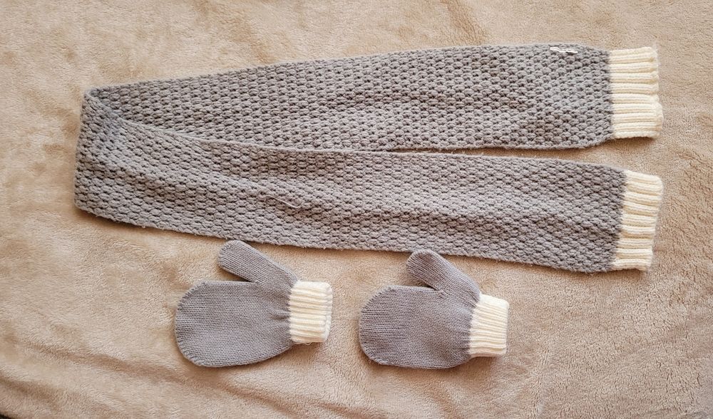 Komplet dziecięcy szary szalik 100cmx8cm i rękawiczki