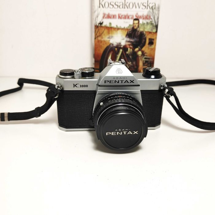 Następca Spotmatic -a Pentax Asahi K1000 z lens SMC Pentax -M 50mm 1:2