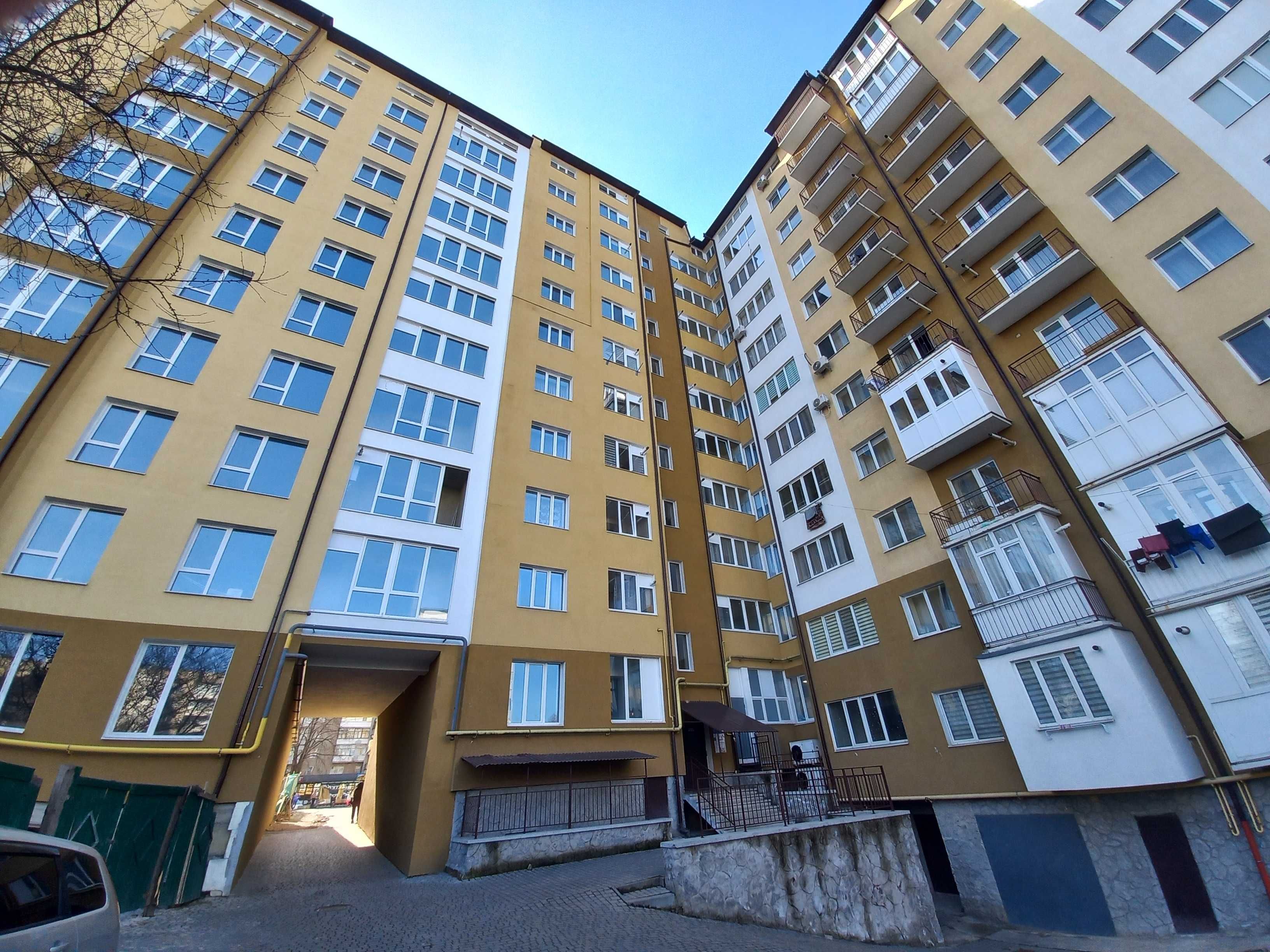 Продаж 2К квартира Пасічна вул. Галицька 94