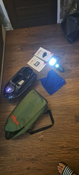 Łodka zanętowa gps+echosonda boatman kupiona w kwietniu. sprawna 100%