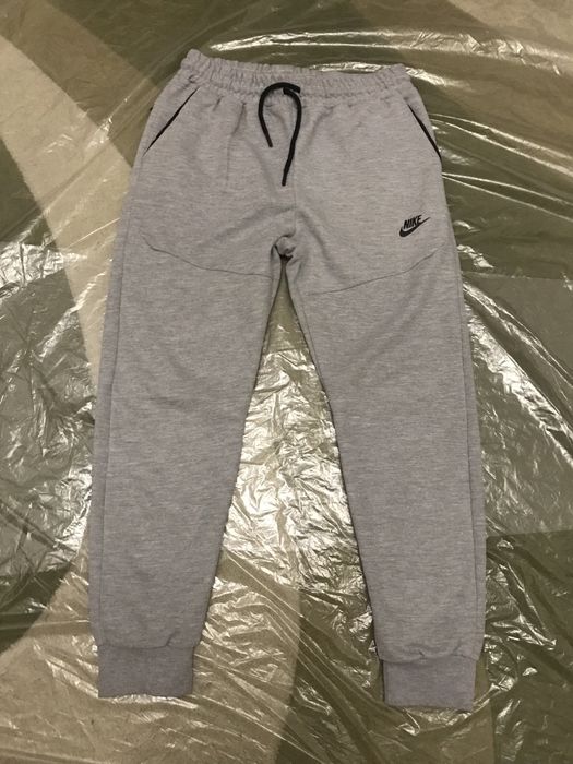 Штаны Nike tech fleece