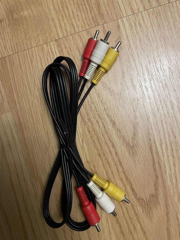 Kabel 3RCA/3RCA dwustronny