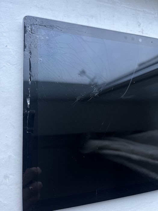 Microsoft surface 5pro LTE
Б/В планшет