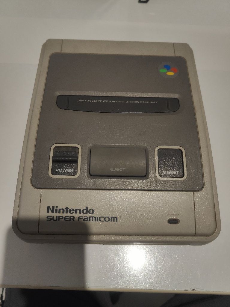 Consola Nintendo Super Famicom