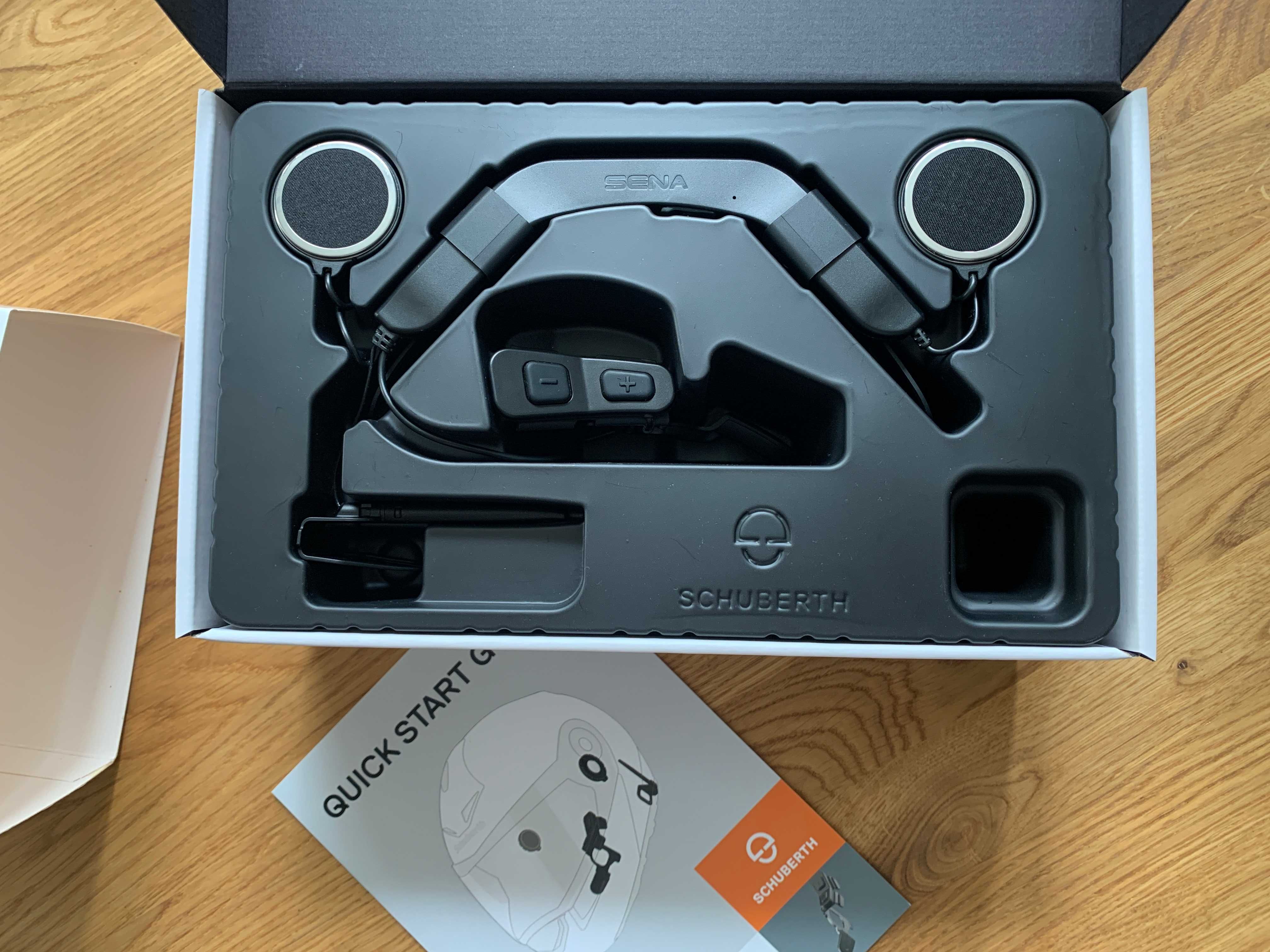 System łączności Interkom motocyklowy Schuberth SC10UA E1 C3 BASIC PRO