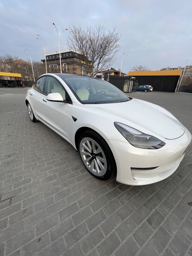Продам Tesla Model 3 2022 Long Range Dual Motor - Restiyle