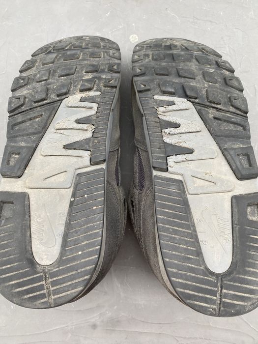 Кросівки     Nike