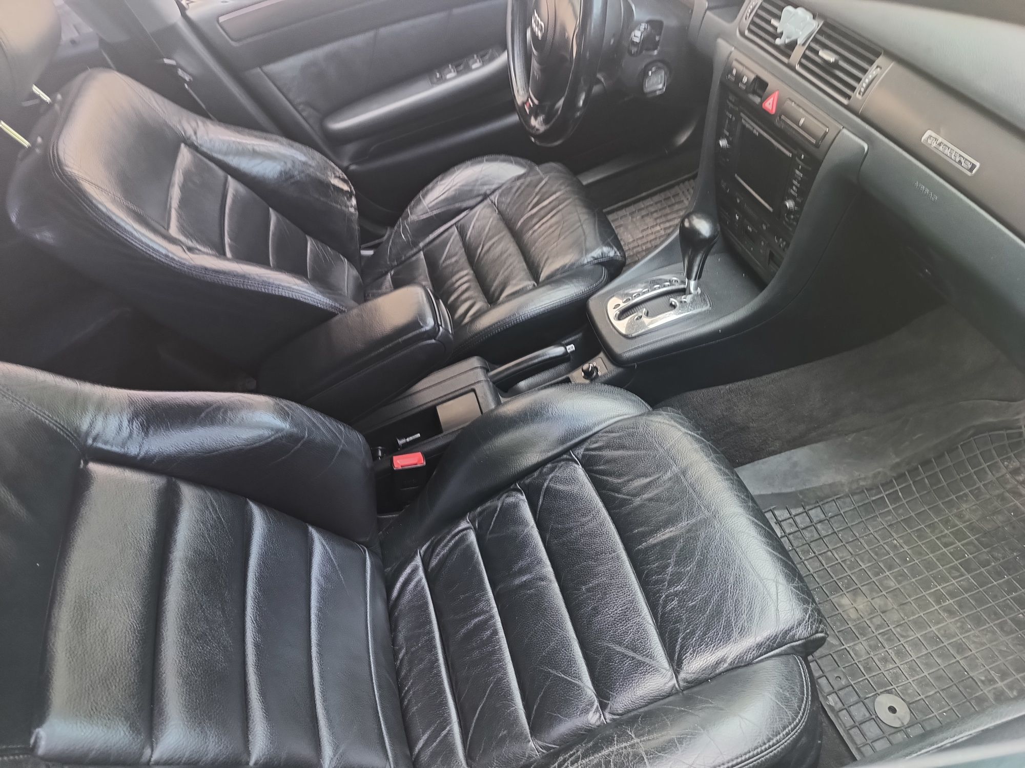 Audi A6 C5 LPG 4.2 V8 automat quattro