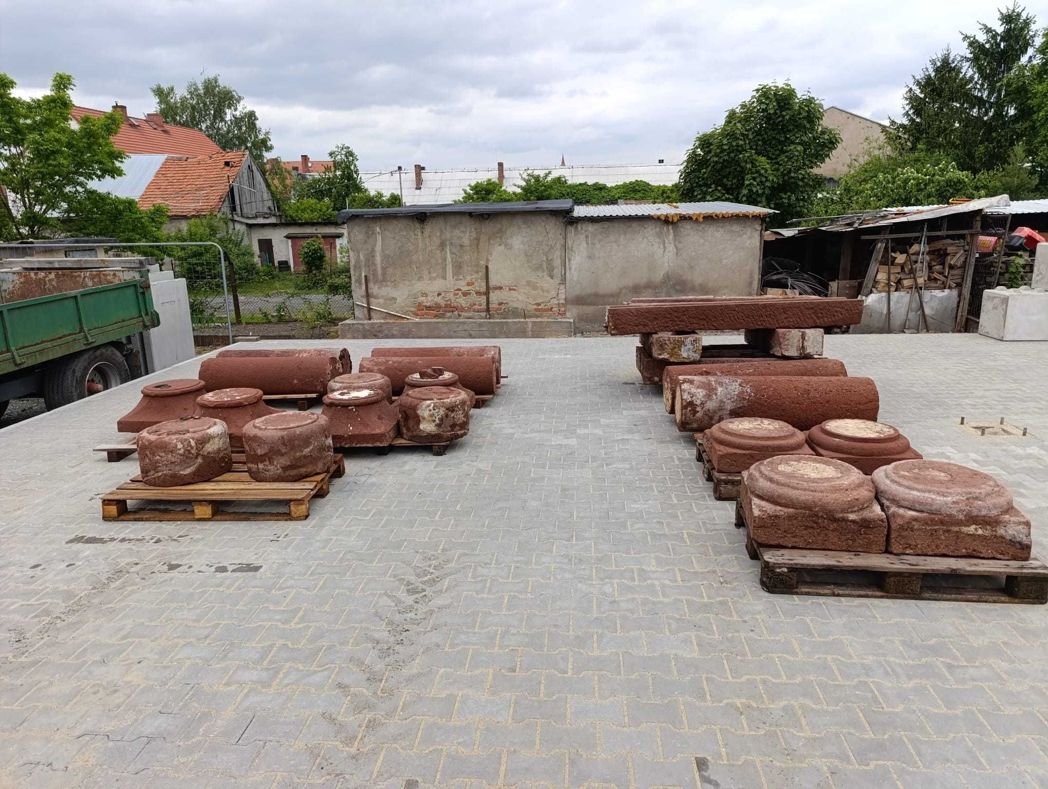 Kolumny z piaskowca Postument  190cm Piaskowiec Czerwony