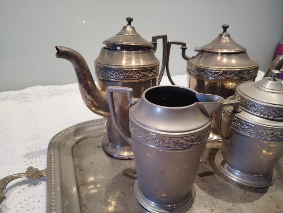 Conjunto de chá/café em estanho