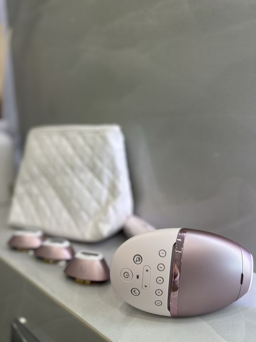 Фотоепілятор Philips Lumea IPL 9000
