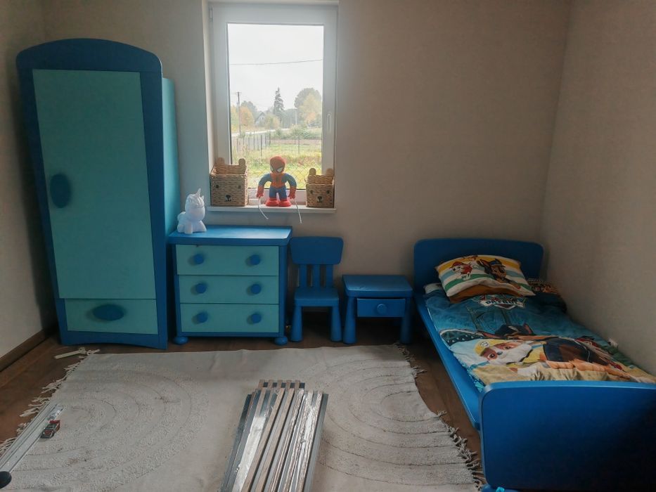 Zestaw mebli dziecięcych ikea mamut