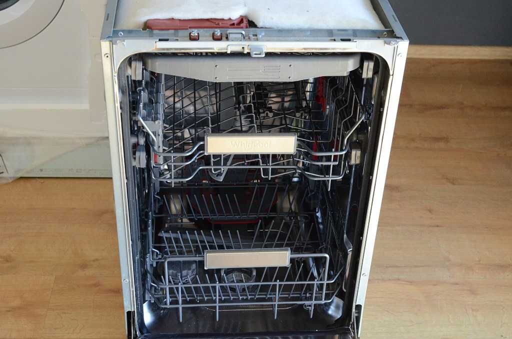 650zł TANIEJ! OUTLET - Zmywarka do zabudowy Whirlpool WSIO 3O34 PFE X