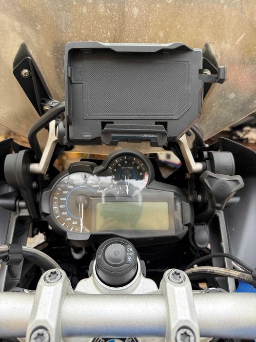 BMW R 1200 GS Rallye de 2017 full extras, revisões na marca