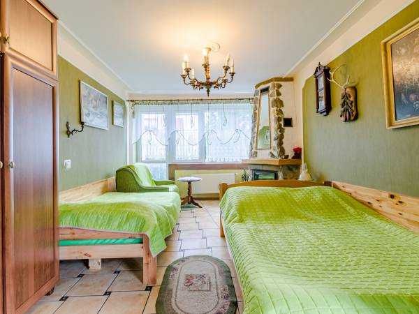 Całoroczne pokoje i apartamenty Janikowo w Stegnie