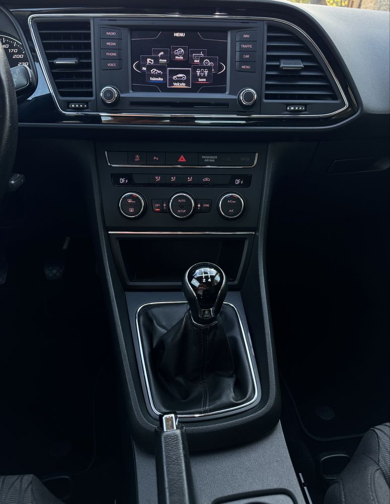 Seat Leon 5F 1.6 TDI Full Extras