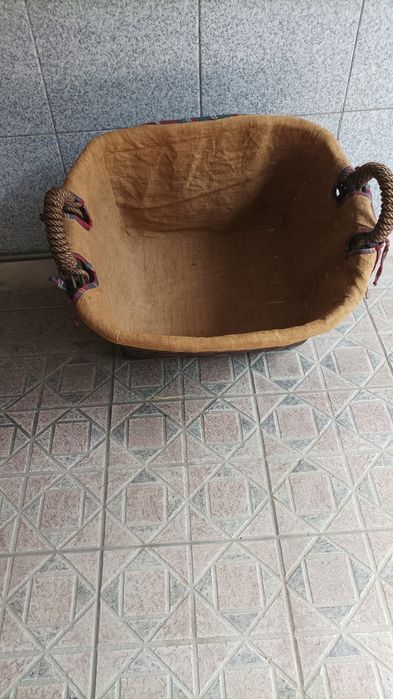 Cesto para armazenar Lenha ou o que desejar