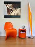 Mesa de apoio em laranja Giano