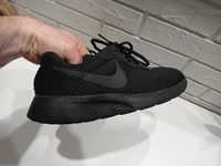 Buty Nike rozm. 37,5 tj.  23,5 cm. Lekkie