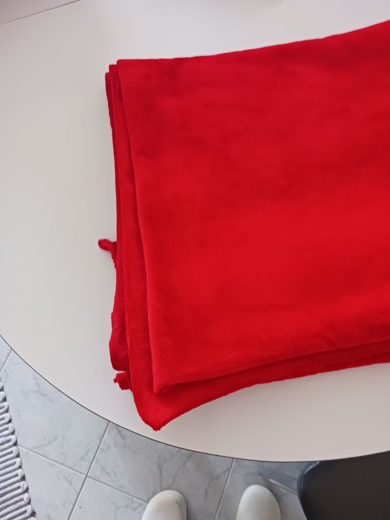 Tecido aveludada vermelho