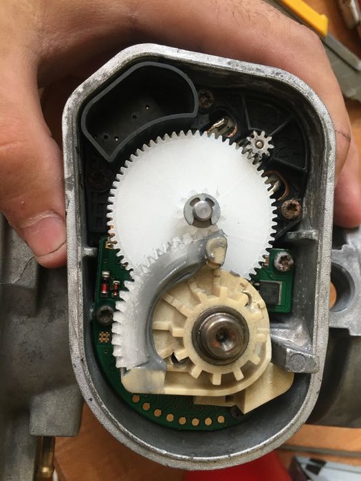 Моторна проводка, дросель Mercedes m111, m104, m113 та інші.