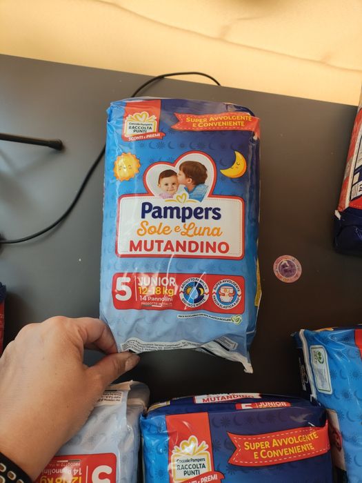 Pieluchy majteczki Pampers na noc
