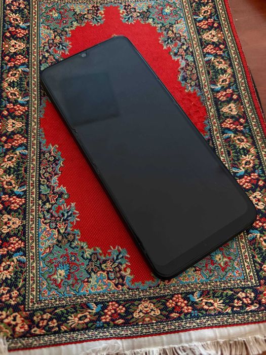 Xiaomi Redmi 10C 4/64GB – не вмикається, цілий