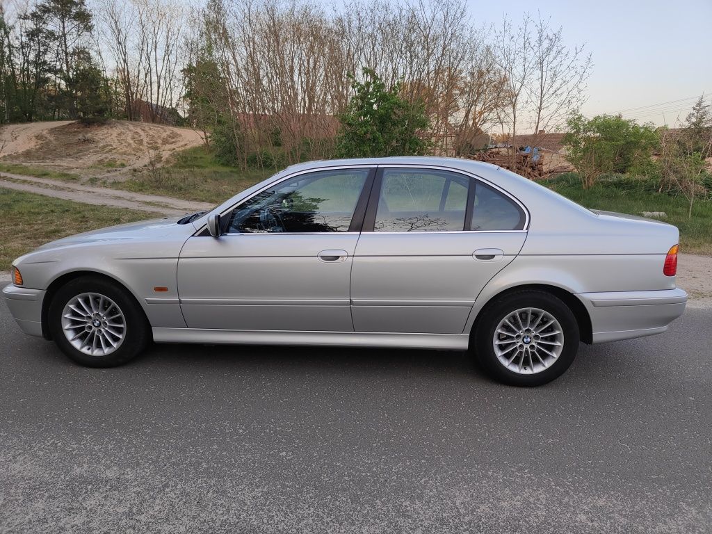 BMW 520i 170KM E39 1własciciel Śliczna z Niemiec 111tys.km 2001r.