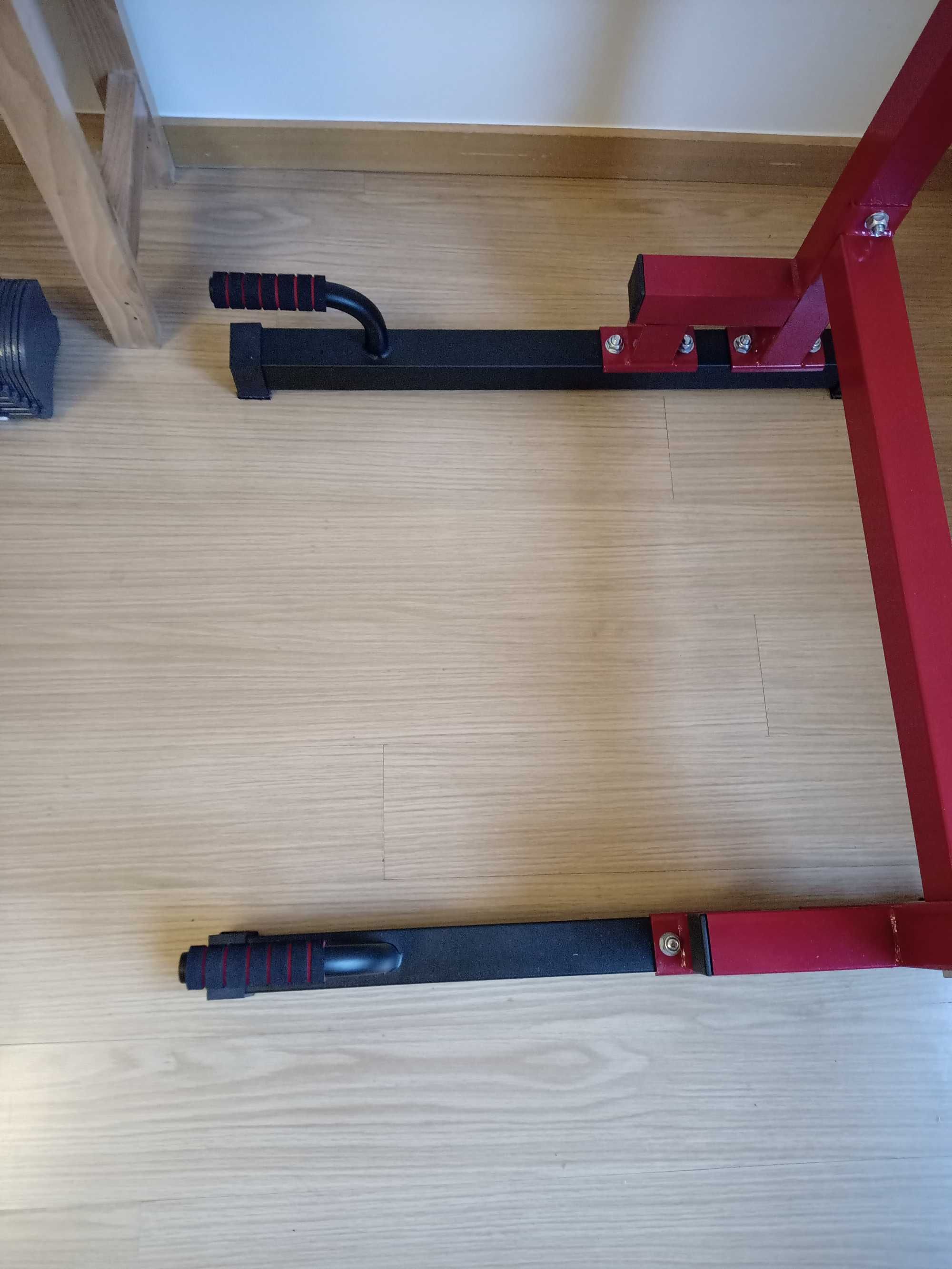 Barra de imersão multifuncional ,capacidade para 227 kg - Dip station