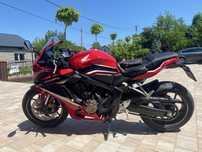 Honda C B R 650 R