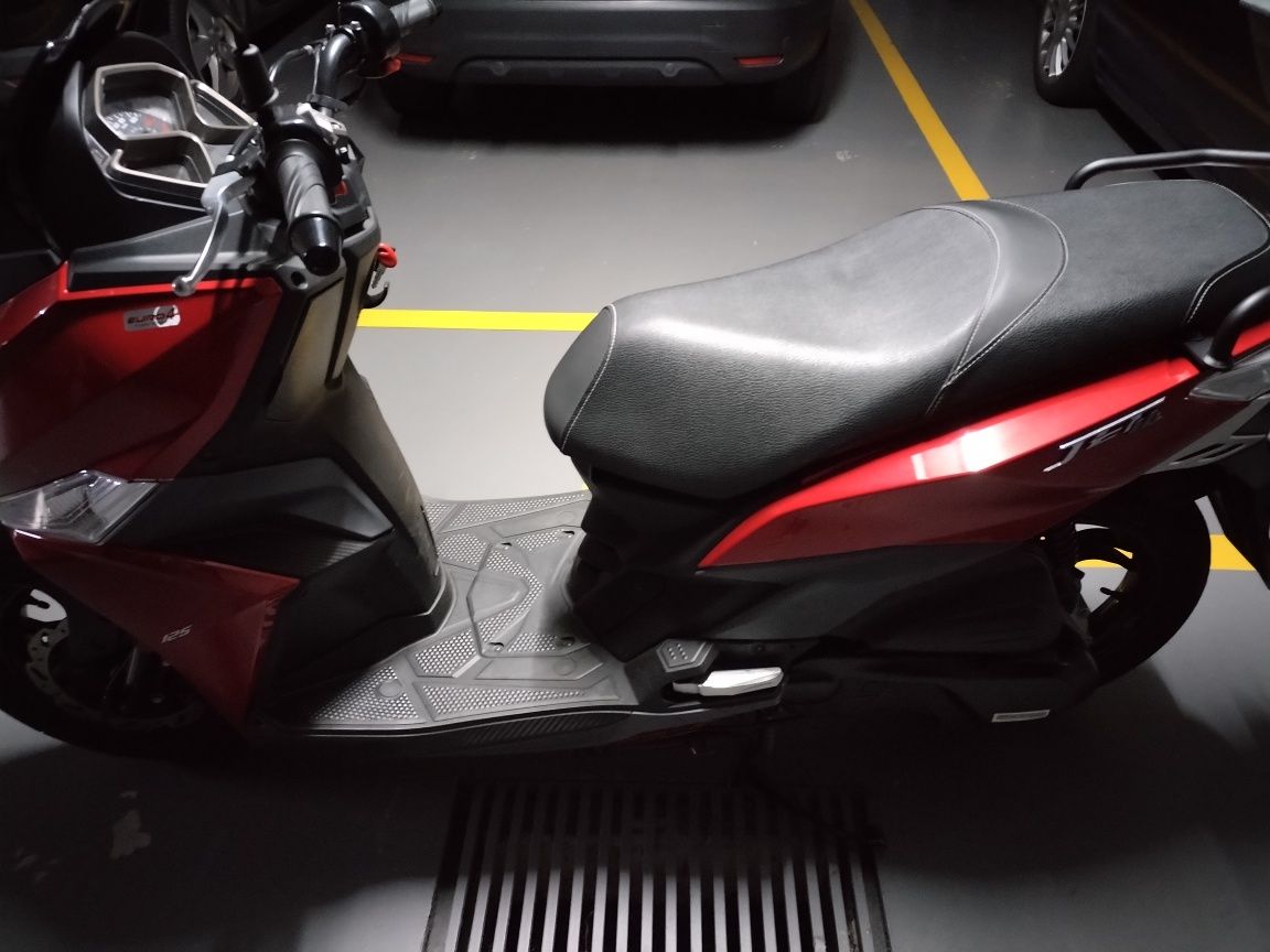 Sym jet 14 125 cc, 2018, 2800 Kms com Top Case SHAD