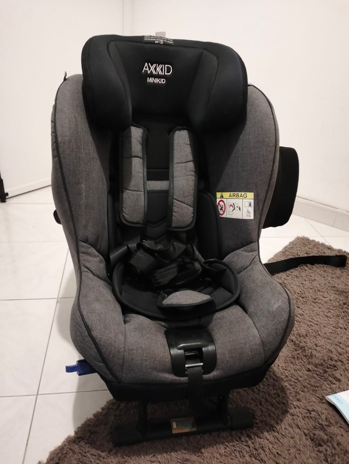 Cadeira auto AXKID MINIKID