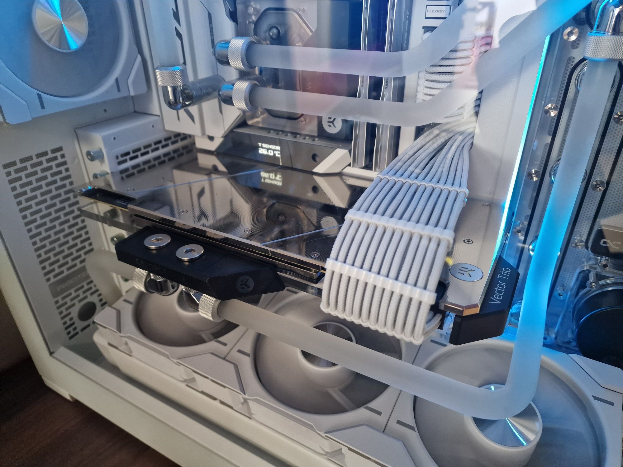Nvidia RTX 3080 Ti MSI Com Bloco EKWB