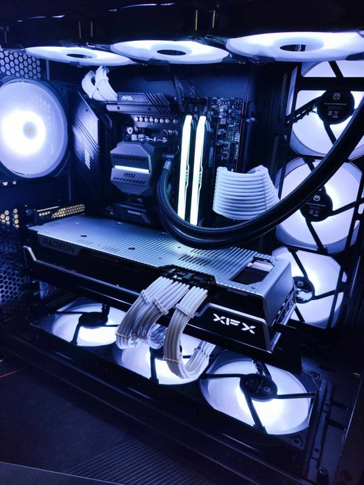 Pc z hard-pc ryzen 7800x3d 32gb ddr5 7900xtx