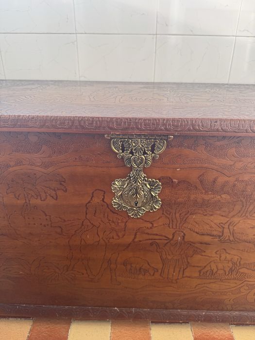 Baú de arrumação madeira