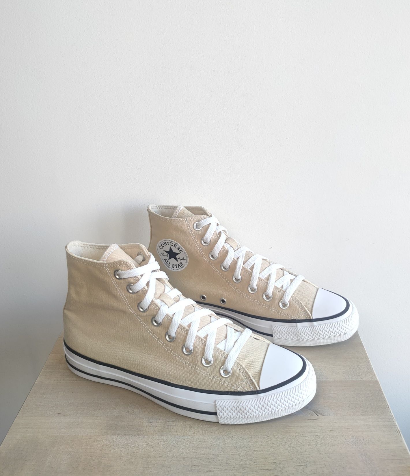 Sneakersy trampki wysokie beżowe Converse Chuck Taylor All Star Hi 40