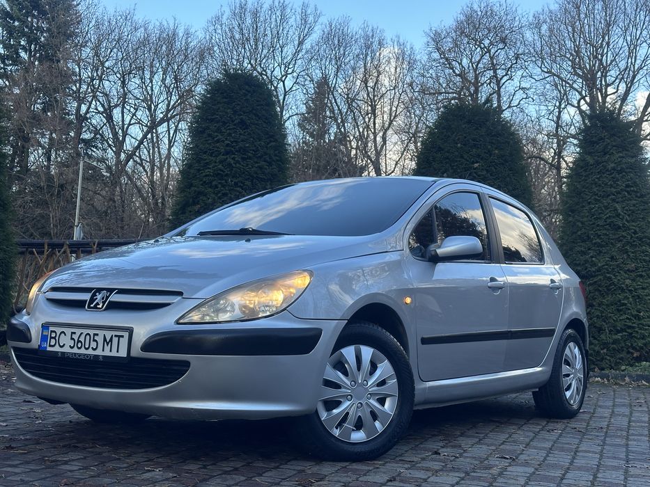 Peugeot 307 2002 року!