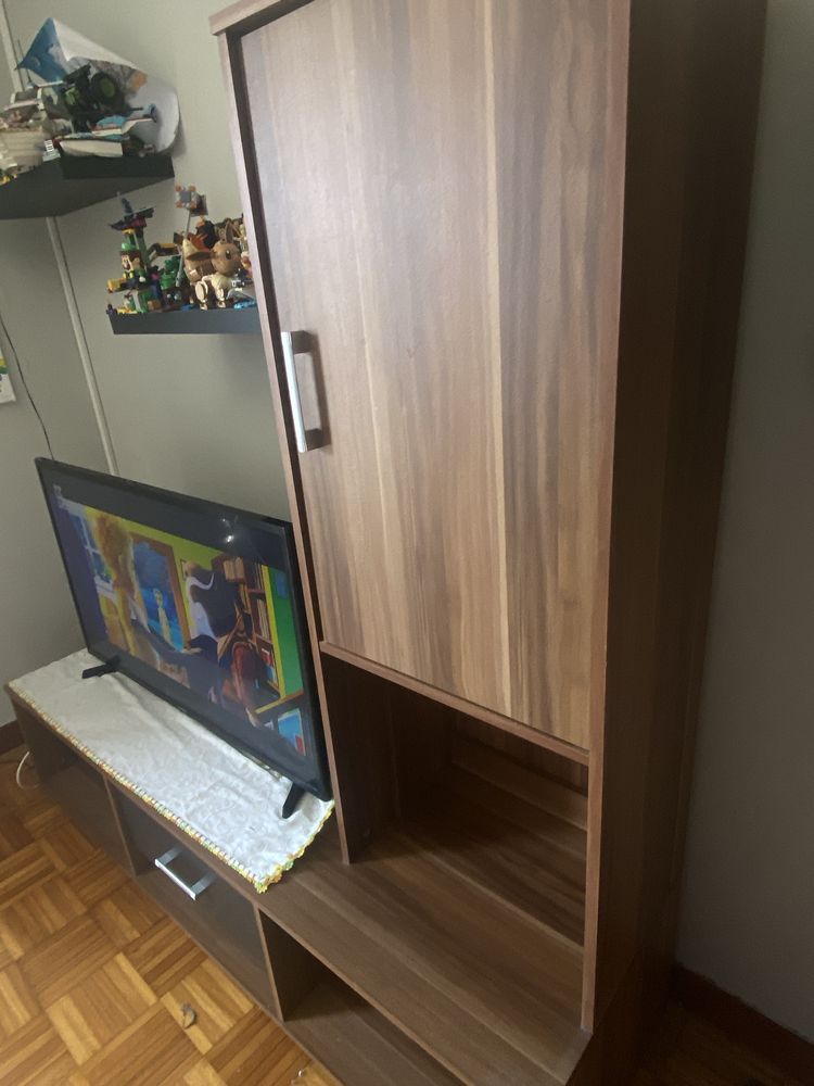 Móvel TV com arrumação