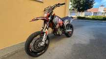Vendo ou troco KTM EXC 2006.