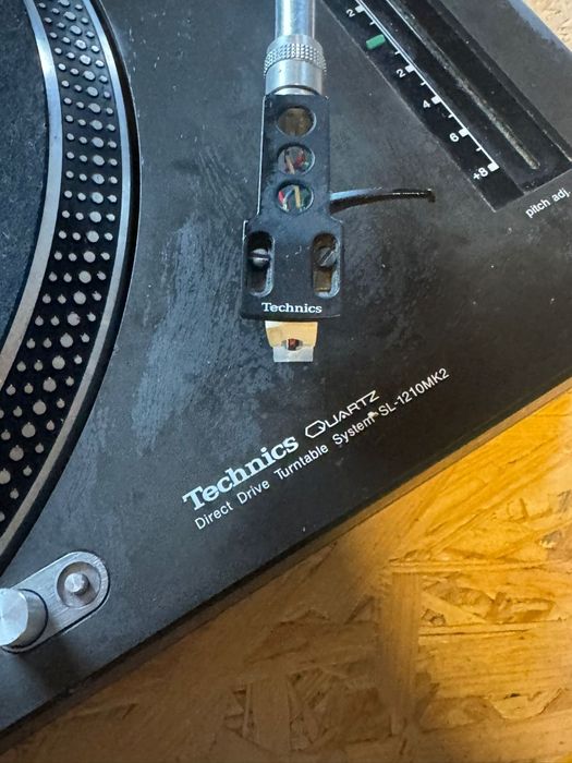 Sprzedam sprzęt dla młodego dj